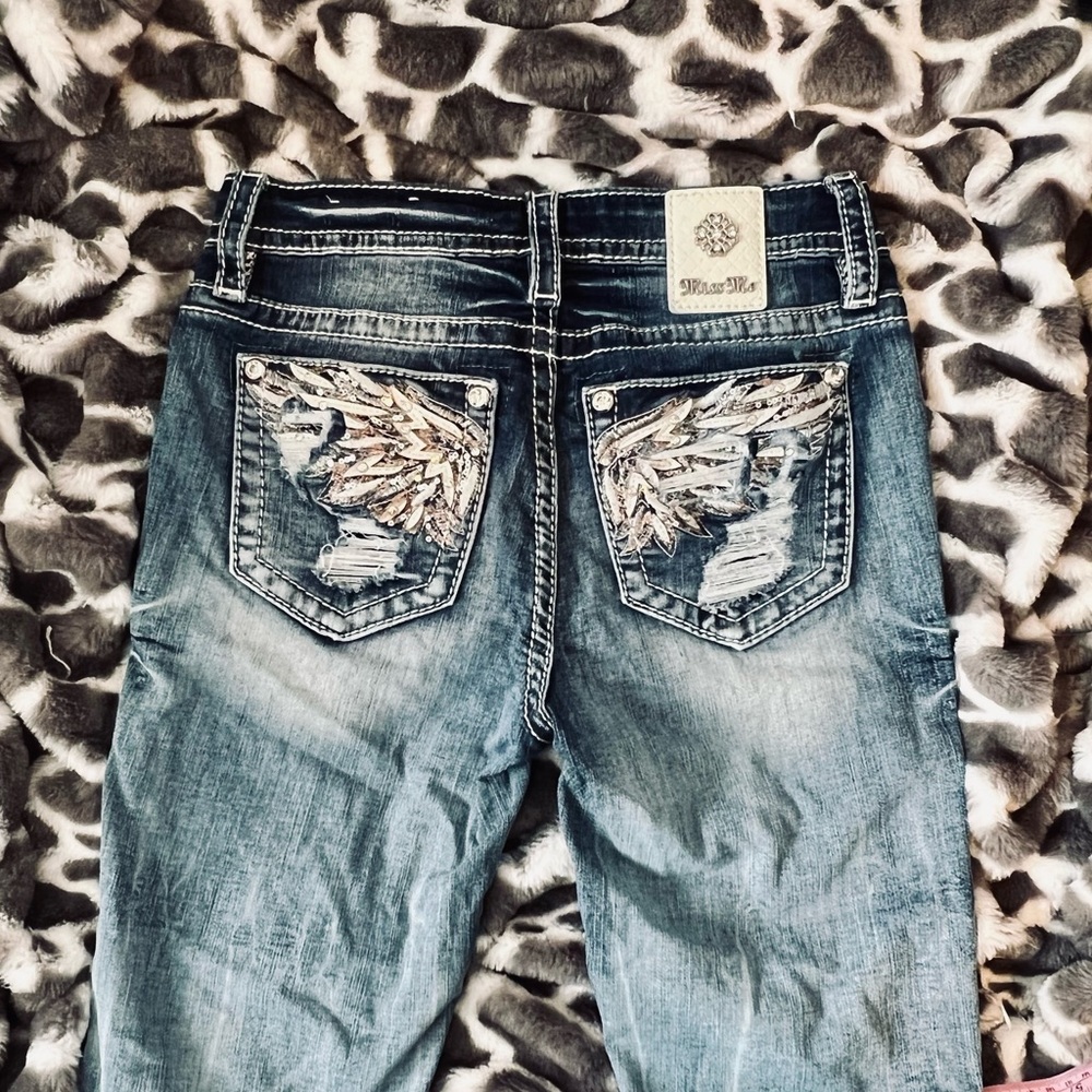 Miss Me Jeans 😇 - Picture 3 of 8